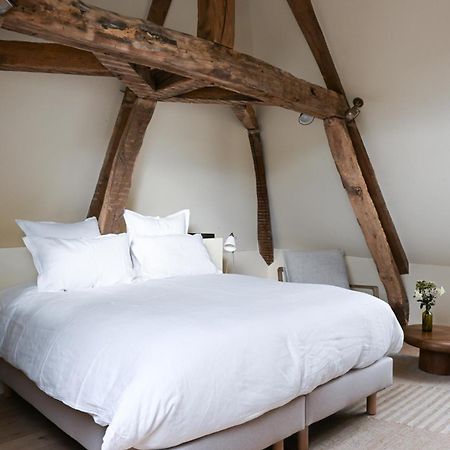 Hotel Les Pres Saint-Hilaire-le-Chatel 외부 사진
