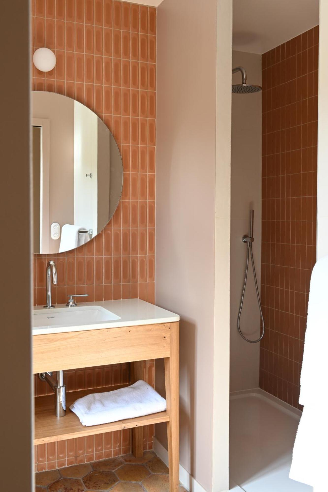 Hotel Les Pres Saint-Hilaire-le-Chatel 외부 사진
