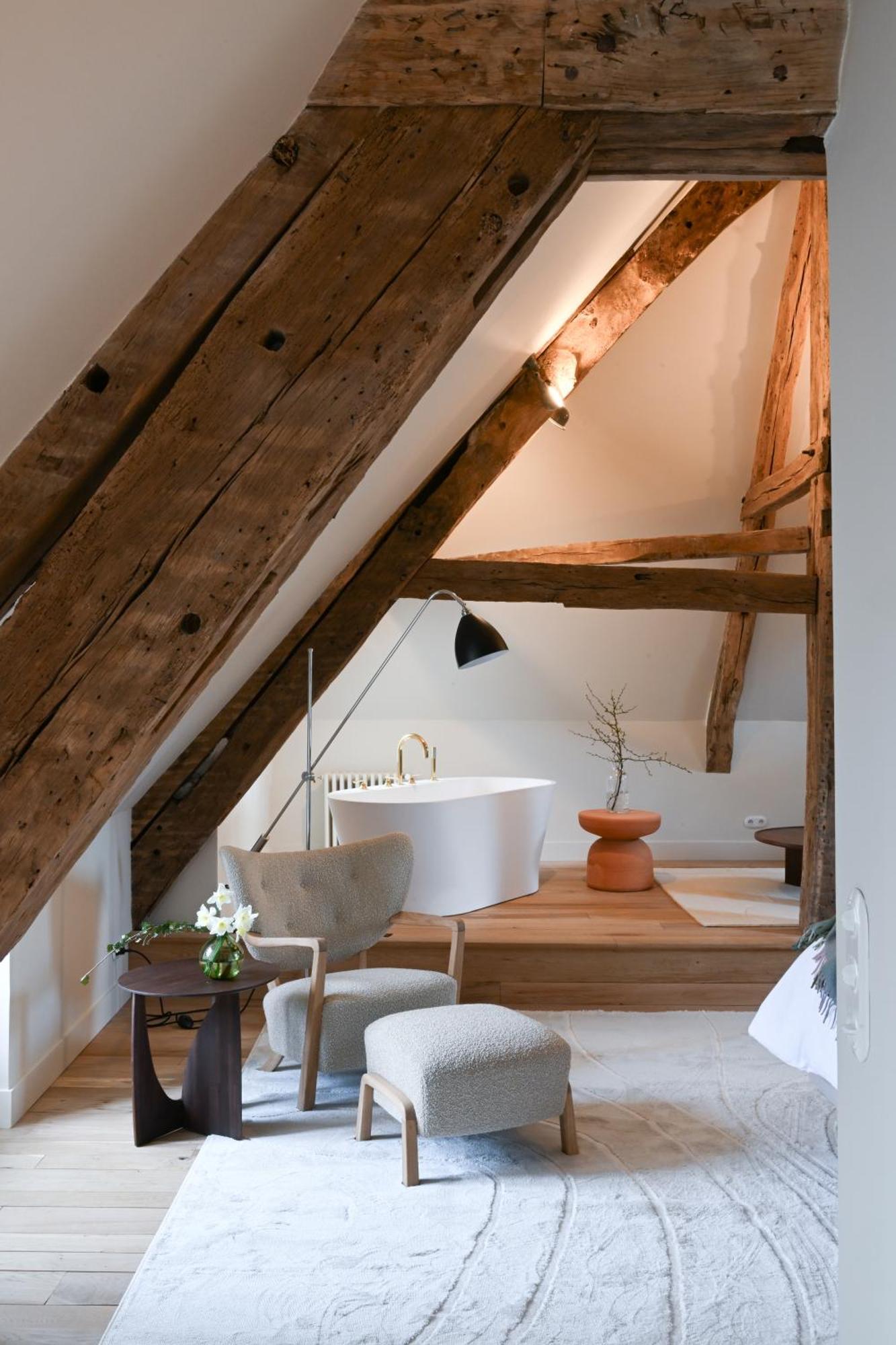 Hotel Les Pres Saint-Hilaire-le-Chatel 외부 사진